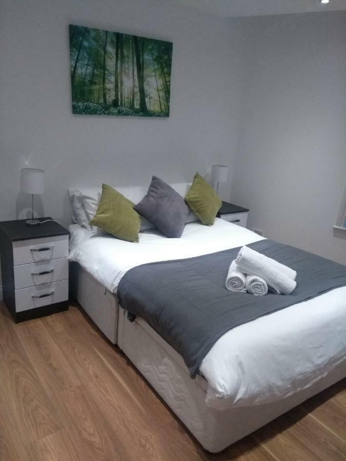 Clifton Apartment Luton  Extérieur photo